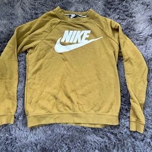Nike women's small olive green crewneck sweater sweatshirt